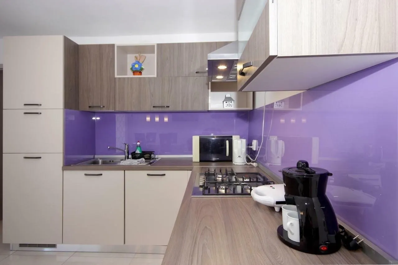 Apartment Alet Pula